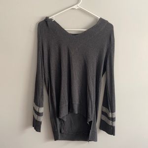 Grey knit long sleeve sweater